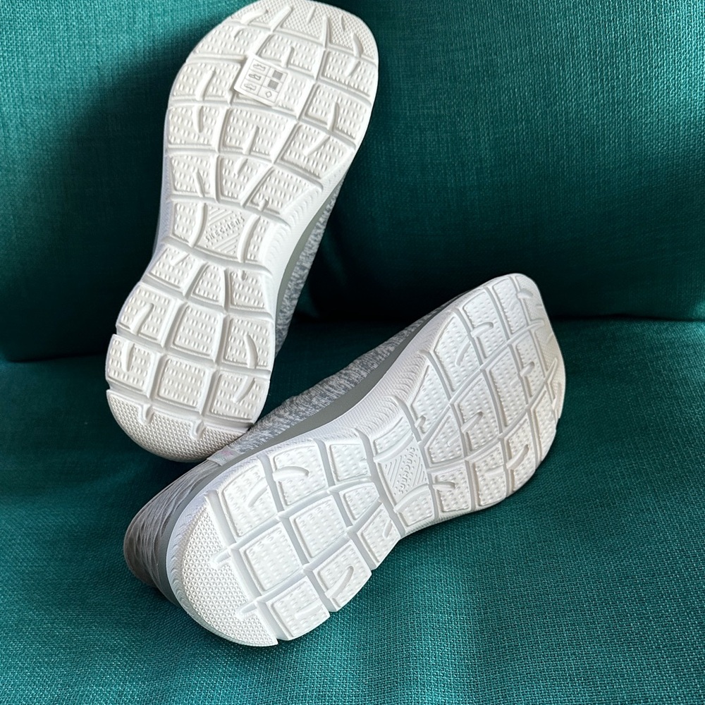 Skechers Women's Gray and White Sneakers - Picture 3 of 8